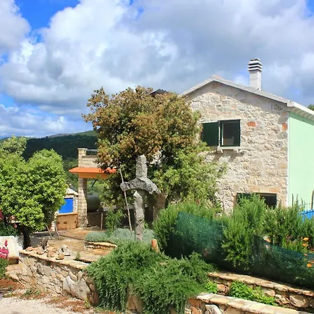 בית נופש Family Friendly House With A Swimming Pool Zavalatica, Korcula - 9476