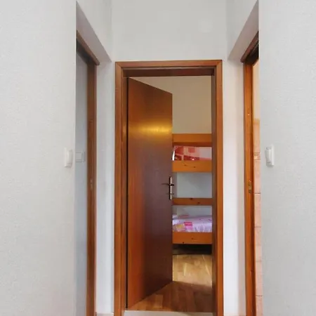 בית נופש Family Friendly House With A Swimming Pool Zavalatica, Korcula - 9476 זבלטיצה