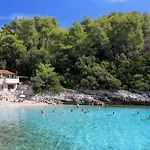 Semesterbostad Family Friendly House With A Swimming Pool Zavalatica, Korcula - 9476 *