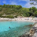Semesterbostad Family Friendly House With A Swimming Pool Zavalatica, Korcula - 9476