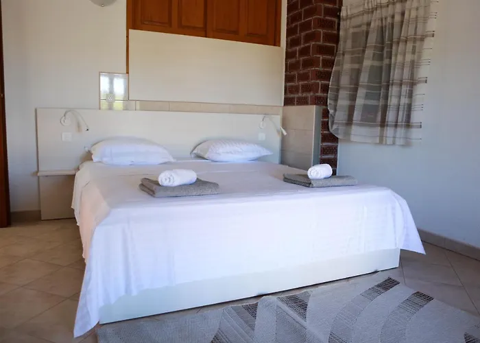 Family Friendly House With A Swimming Pool Zavalatica, Korcula - 9476